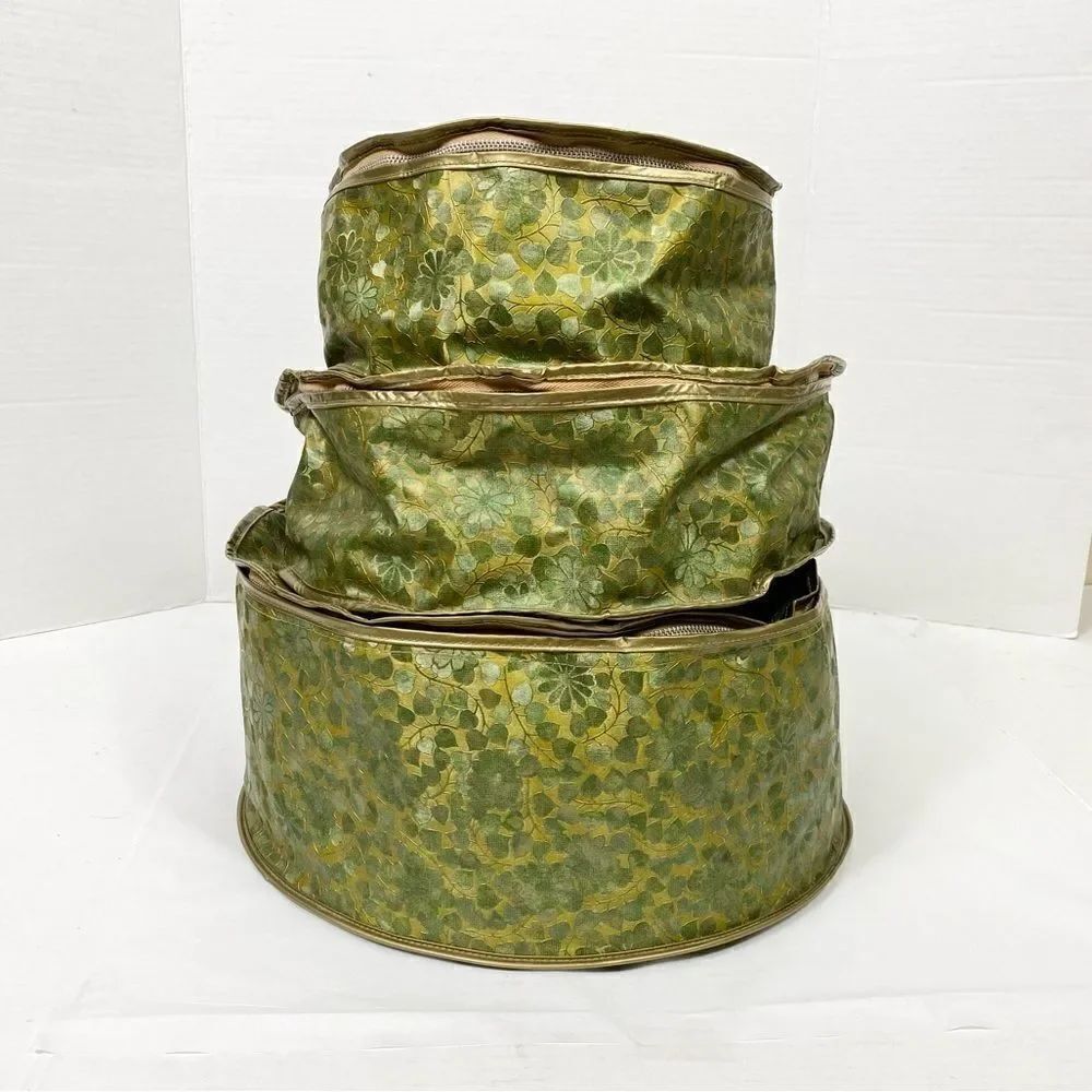 Vintage Green & Gold Clover Dishware Nesting Storage Container Bags